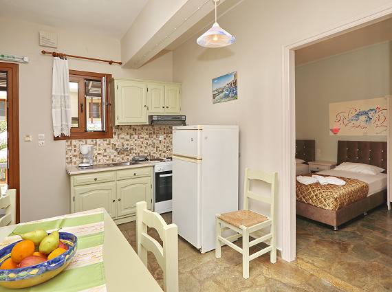 Skopelos Studios Apartments in Panormos